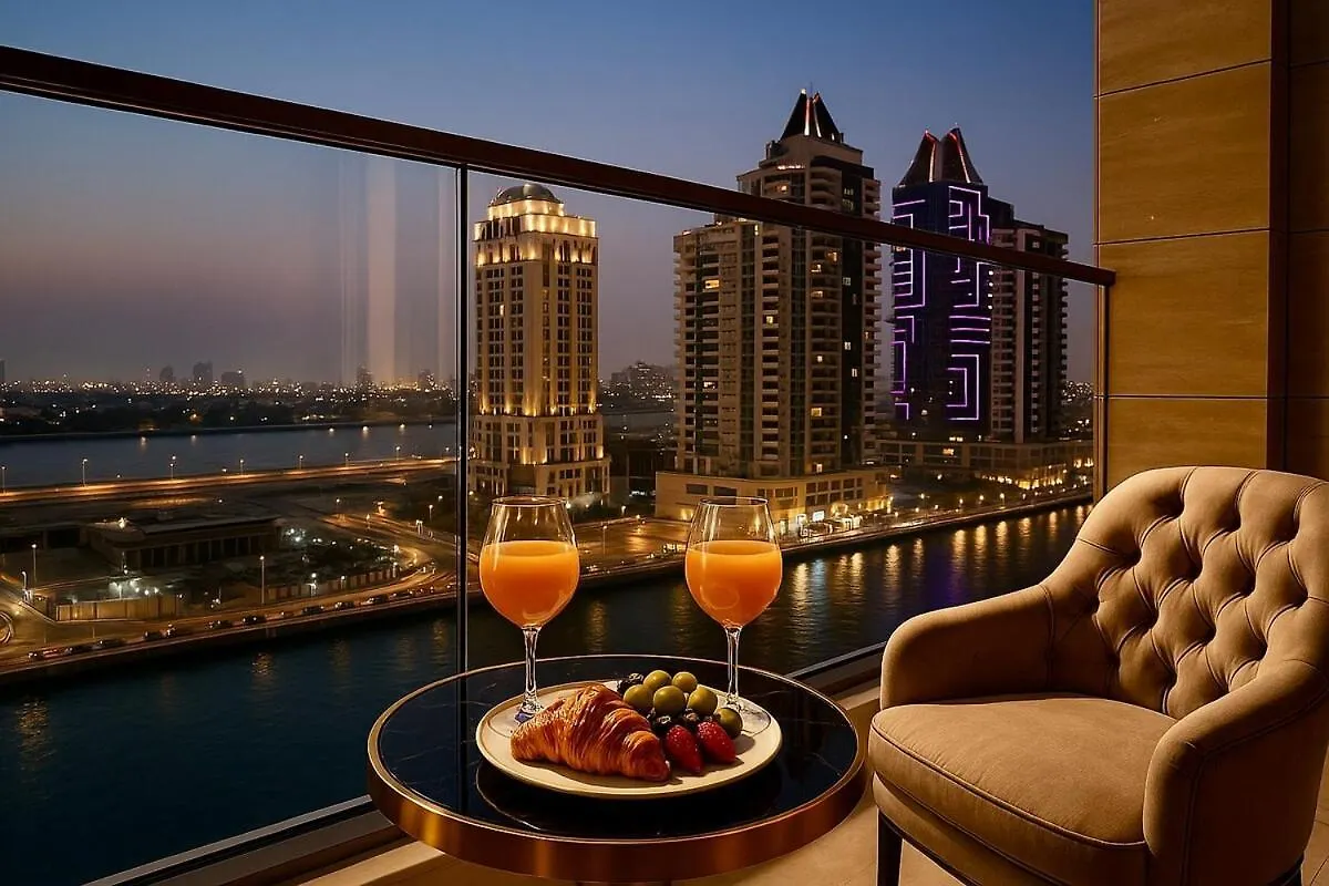 Skyline Reflections Daire Dubai Birleşik Arap Emirlikleri