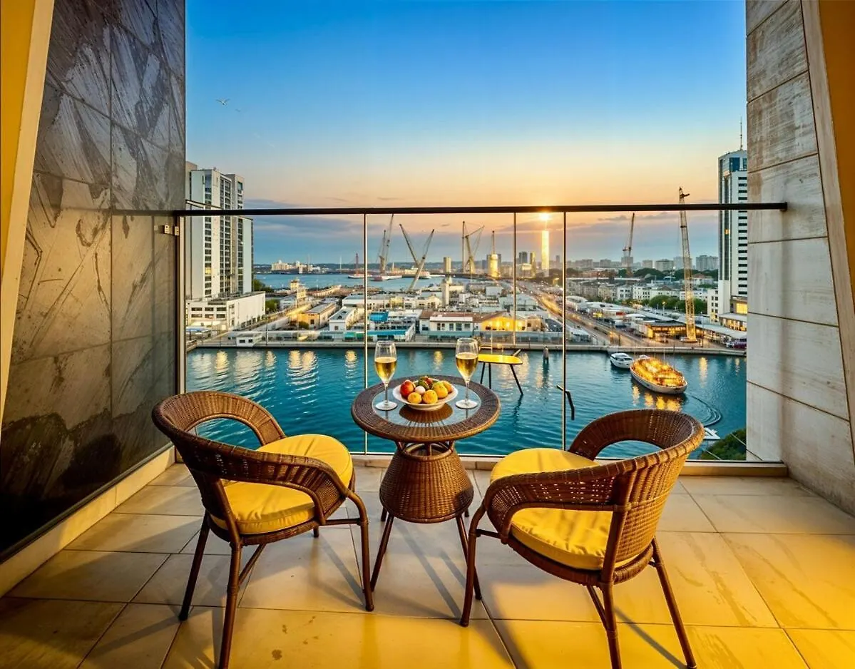 Skyline Reflections Daire Dubai